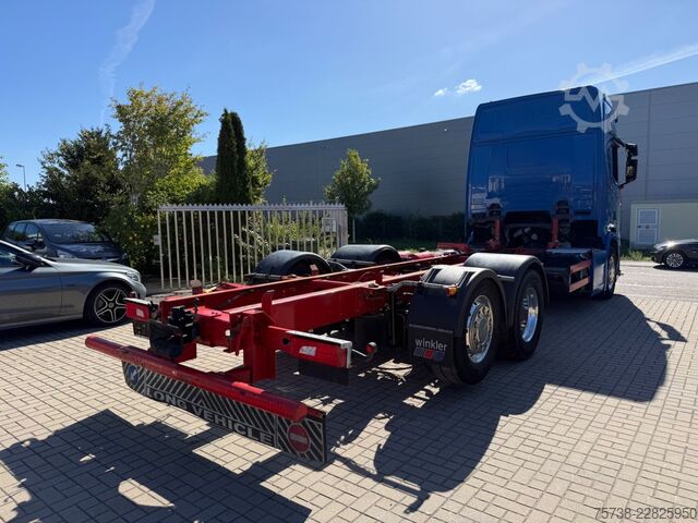 Шасі вантажівки SCANIA R520 6X2*4 Fahrgestell V8/LENKACHSE/Retrader/Alu