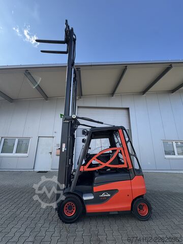 Електричний – 4 колеса Linde E25 + Ladegerät NEU 80100--EK