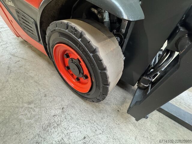 Elektrikli – 3 tekerlekli Linde E12-386-02--EK + Ladegerät 3550