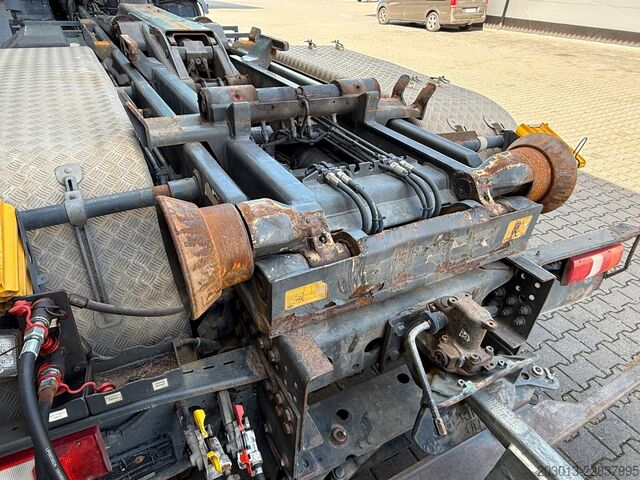 Rúllupalli vörubíll MERCEDES-BENZ Arocs 2645 6x4 Abrollkipper MEILLER Blatt Luft