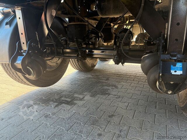 Tippvagns semíhúfur MEILLER MEILLER KISA3 Kippauflieger 3 Achs Rollplane