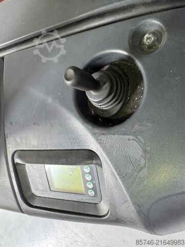 L 12 AC (1170) - Tilting Forks * DEMO !! LINDE L 12 AC ( 1170 )  - Tilting Forks * DEMO !!