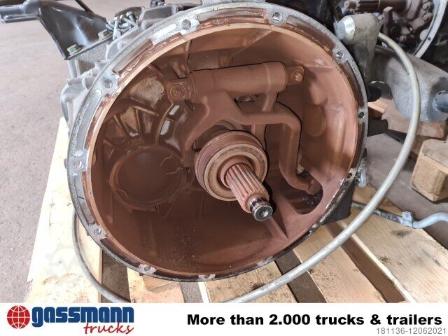 Makineri bujqësore Mercedes-Benz Atego Schaltgetriebe G90-6/6,70-0,73