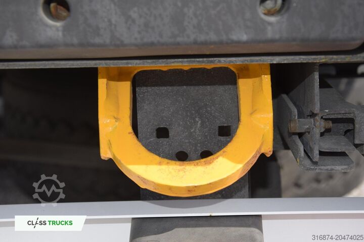 Poluprikolica hladnjača SCHMITZ CARGOBULL SKO FP 60 ThermoKing SLXi 300