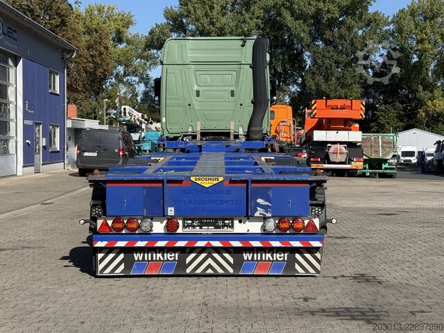Semirremolque con caja intercambiable BROSHUIS MFCC-HD L2C8 Containerauflieger