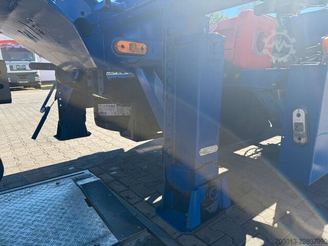 Semirremolque con caja intercambiable BROSHUIS MFCC-HD L2C8 Containerauflieger