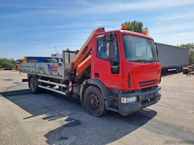 फ्लैटबेड ट्रक IVECO EuroCargo ML 180E21 Kran PKK12500