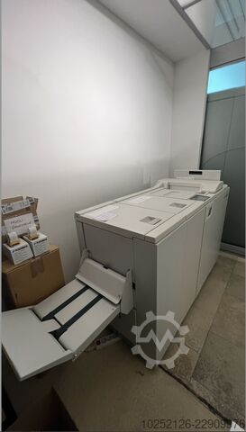 Sistema de acabamento de documentos Morgana BM350, SQF500, FTR500