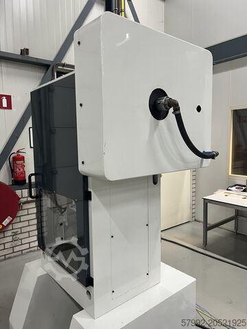 Automaatne läbistustööpink Schaal SEP40