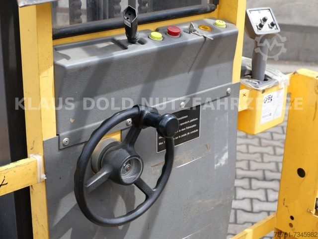מלגזה למעבר צר Atlet APC 100 Elektro Hochregalstapler