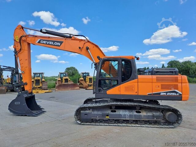 Crawler excavator Develon DX 225 LC-7M (UNUSED, mulitple units available)
