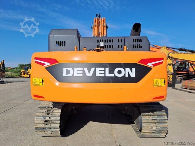 Crawler excavator Develon DX 300 LC-7M (UNUSED, more pieces available)