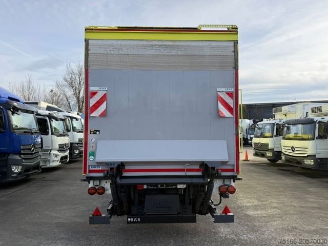 Içecek treyleri KRONE TANDEM-Anhänger Getränkekoffer 7,70 LBW 2.000 kg