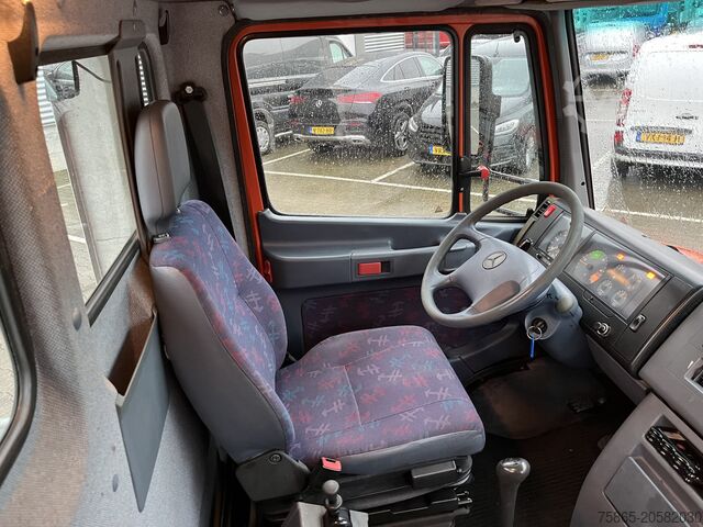 Transporteur de voitures Mercedes-Benz Vario 612 D / Car - Machine Transporter 570 cm ...