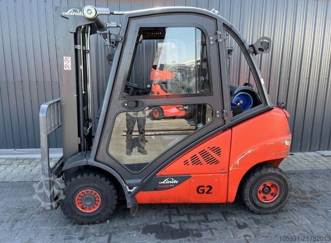 Montacargas de GLP Linde H25T-02