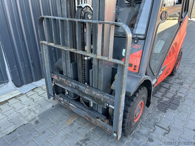 Montacargas de GLP Linde H25T-02