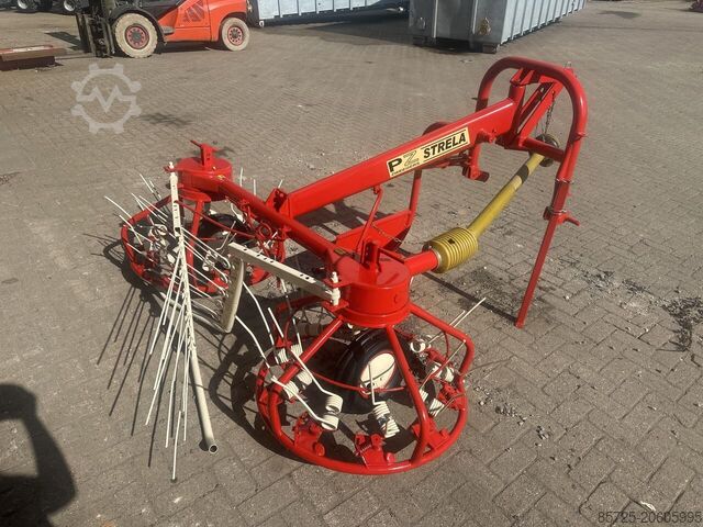 Tedder  Strela hooischudder - Gebruikt