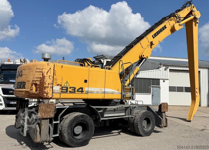 Material handler Liebherr A934C Litr.