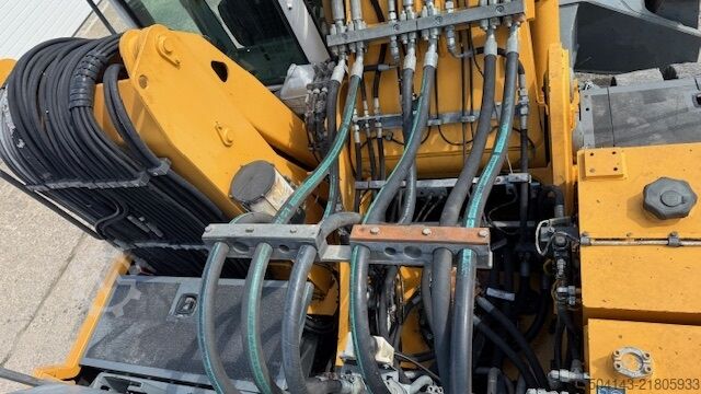 Material handler Liebherr A934C Litr.