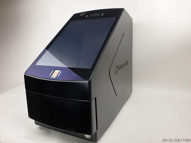 Thermo Fisher IntegenX RapidHIT ID-system til DNA-baseret menneskeidentifikation. Thermo Fisher IntegenX RapidHIT ID system for human identific...