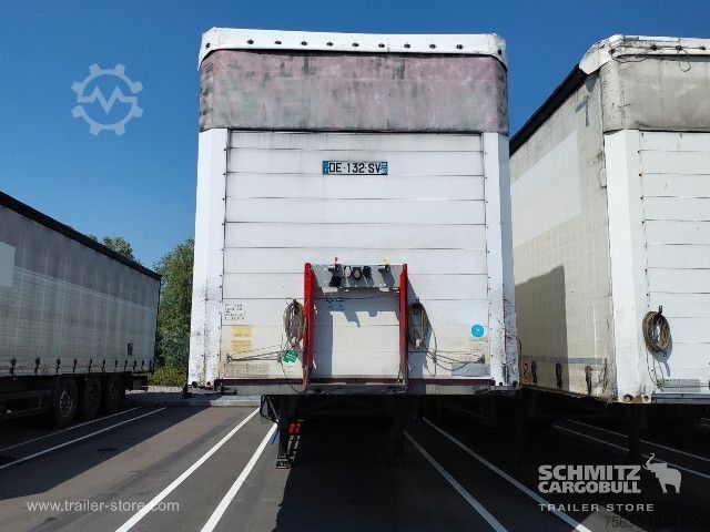 Otvorený náves s plachtou Schmitz Cargobull Semitrailer Curtainsider Standard