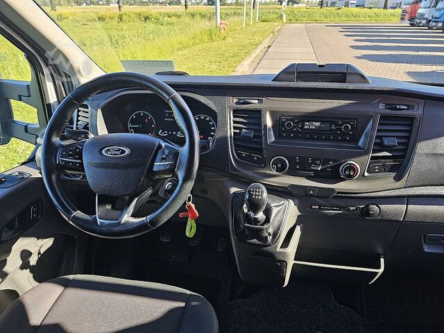 מזוודה FORD TRANSIT 2.0 Bakwagen Laadklep!