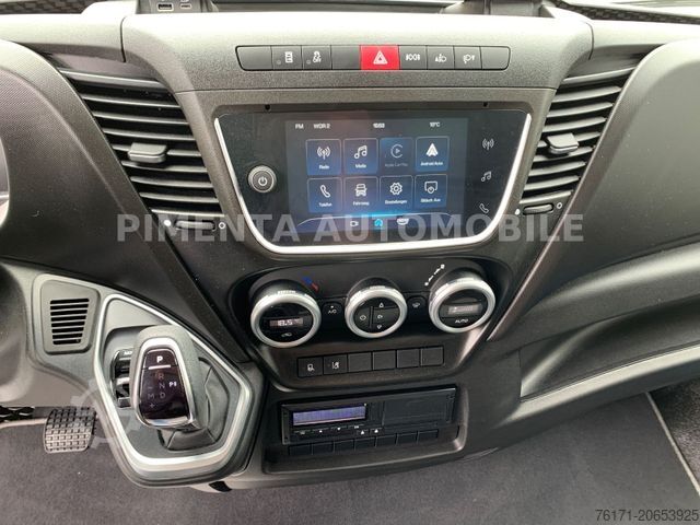 Furgone chiuso IVECO Daily 70C18HA8 KOFFER LBW AUT KLIMA AHK