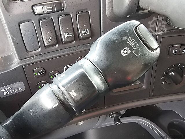 Chasis con cabina SCANIA R450 6x2*4