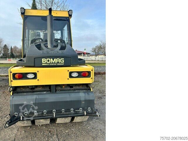 รถบดถังเดียว Bomag BW 154 Tandemwalze