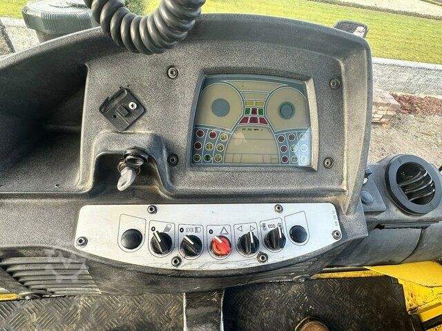 Single drum roller Bomag BW 154 Tandemwalze