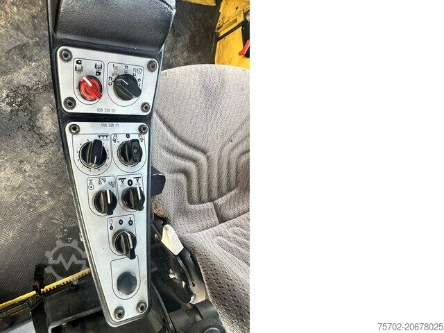 รถบดถังเดียว Bomag BW 154 Tandemwalze