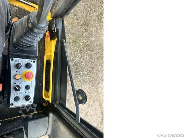 รถบดถังเดียว Bomag BW 154 Tandemwalze