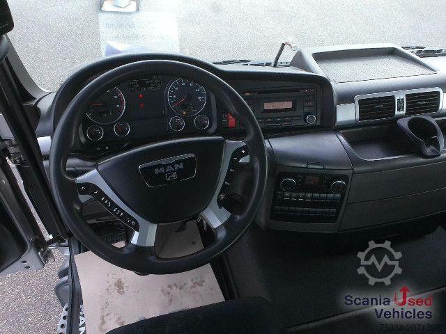 Caminhão com carroçaria intercambiável MAN TGS 18.320 LL