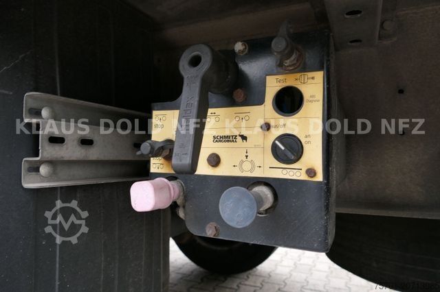 Semi-reboque frigorífico SCHMITZ CARGOBULL S01 Pritsche Plane Liftachse Edscha