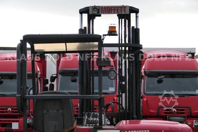 Empilhador MOFFETT M4 Mitnahmestapler 20,3 RE4-1600-1200