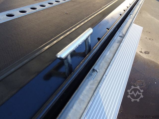 平板卡车带帆布篷布 MAN 26.320 TGM*8m SafeServer*Lift/Lenk*2,5to LBW*NEU