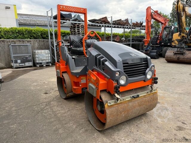 Tandem roller Hamm HD 12 VV