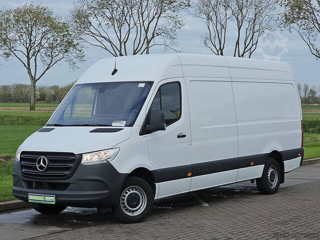 Korkeakattoinen farmari MERCEDES-BENZ SPRINTER 315 L3H2 Mbux Airco Eur6