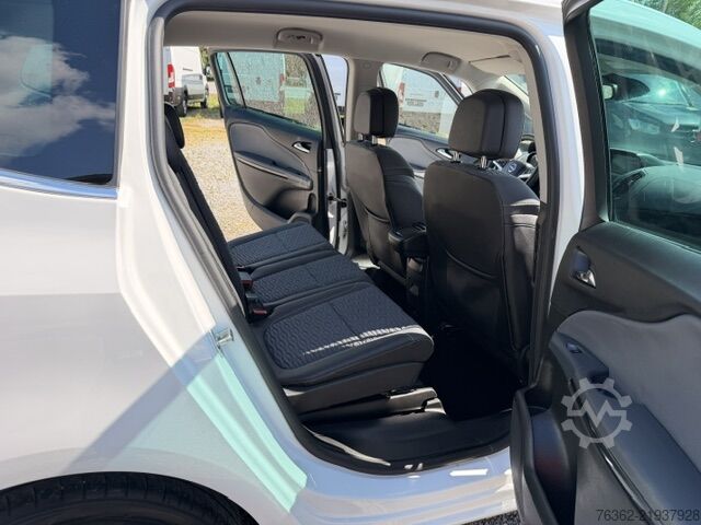 Mikroautobuss Opel C Tourer Innovation 2.0 BiTurbo