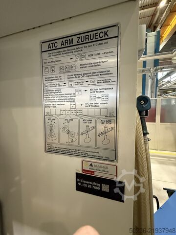 CNC Vertikales Bearbeitungszentrum Mazak VTC-300C II