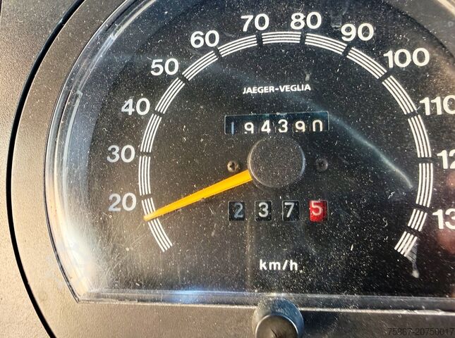 φορτηγό με σταθερή καρότσα Nissan ECO T 100