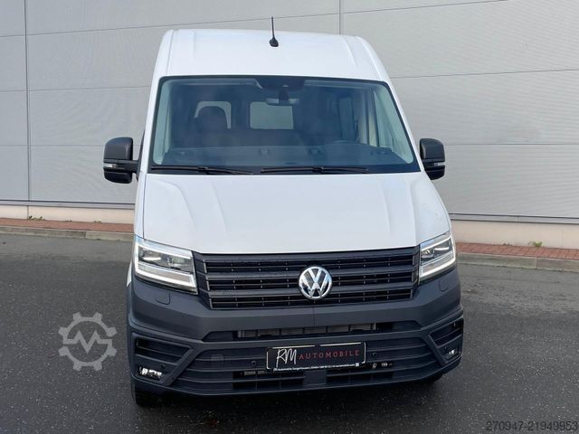 Furgoneta de caja alta VOLKSWAGEN Crafter Kasten 35 L3H3 Autom. NAVI SITZHZ ACC