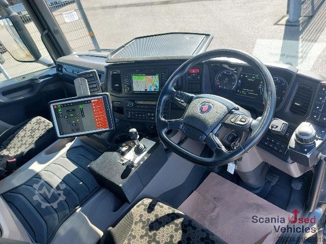 道路清掃車 Scania G 500 B4x2NB BROCK Kehrmaschine Hydrostat OMSI HT6