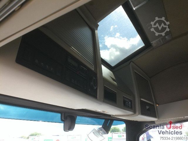 ロールオフコンテナトラック Volvo FH16/750 Abrollkipper