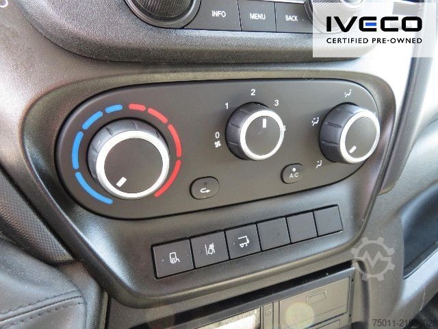 Кутиевиден ван IVECO Daily 70C18HA8/P Koffer/LBW, Klima, NL 3228kg