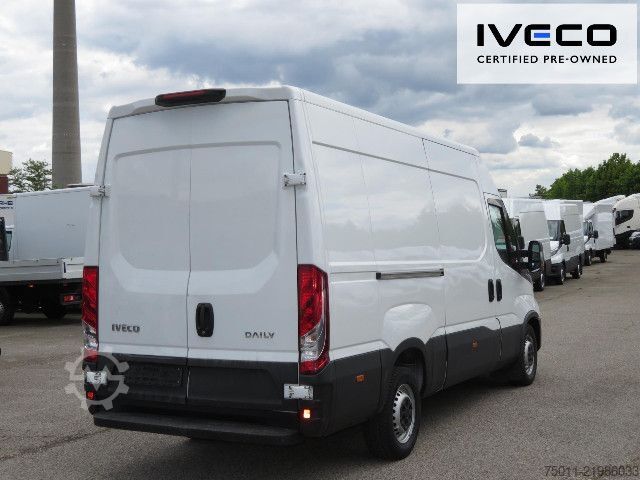 Ван с висока покривка IVECO Daily 35S16A8V Automatik, Klima, RS 3520mm