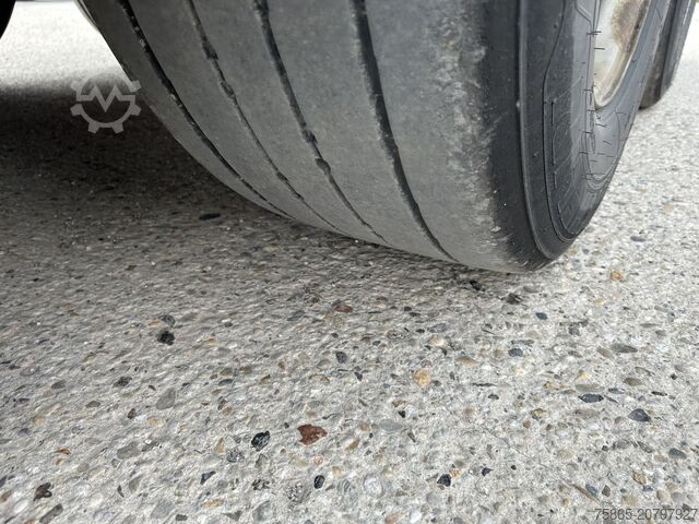 Ferðatösku Krone DryLiner / Box / Front Damage / BPW Drum