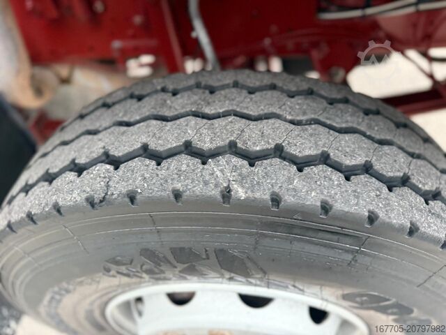 コンクリートミキサートラック Iveco MAGIRUS 440E