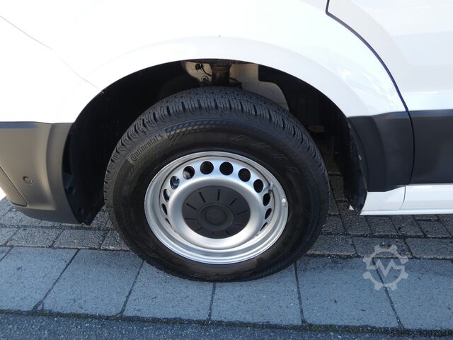 Furgone a tetto alto VW Crafter  35L2H2 177PS Automatik ACC