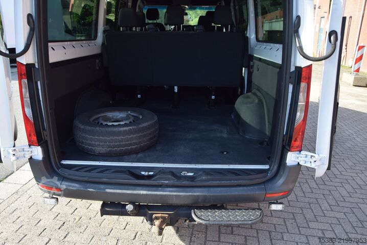 Minibus Mercedes-Benz Sprinter  316 CDI Tourer 9-Sitzer Automatik 1.Hd